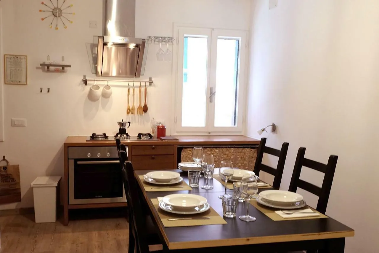 Al Piano - Home Away From Home Venise Italie